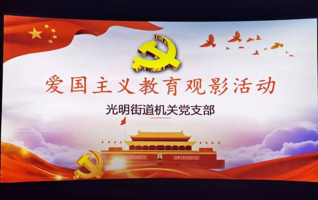 见证历史!他收藏火柴盒贴画四十余年 细心收藏十二万枚“火花”